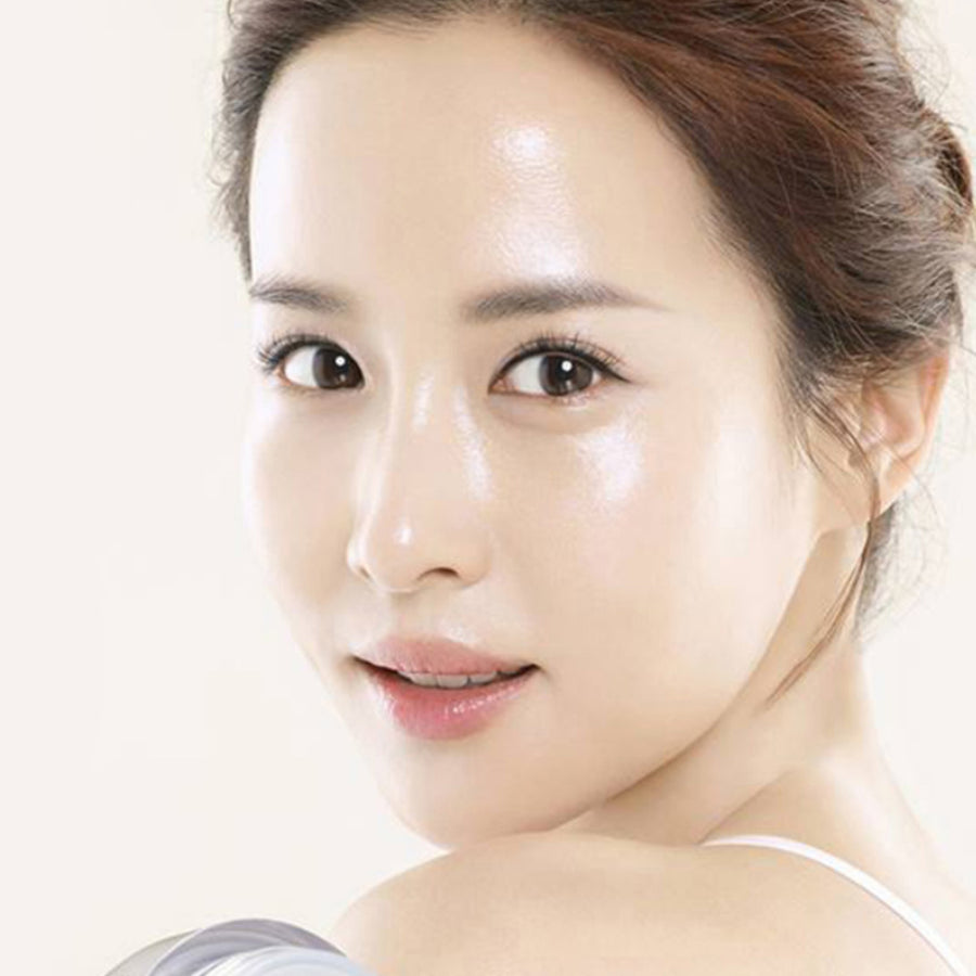 Aqua Injector Brightening Treatment | First Time Customer